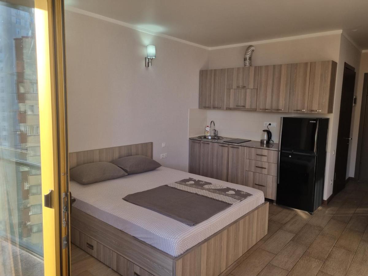 Апартаменты Orbi Plaza David Apt. Батуми Экстерьер фото